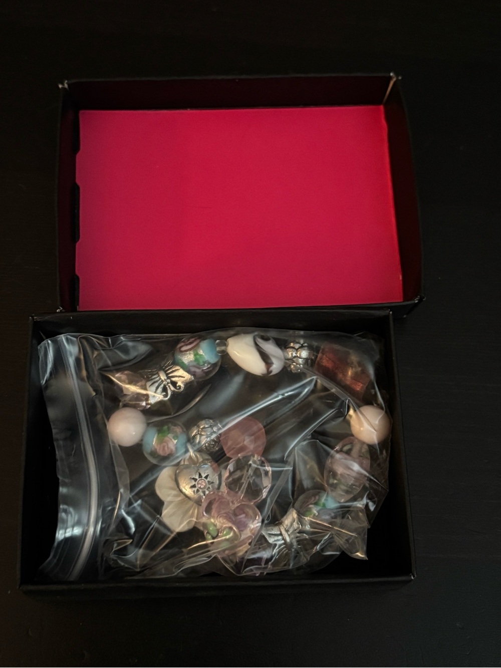 Avon Beaded Chic Bracelet Floral - Coquette Core